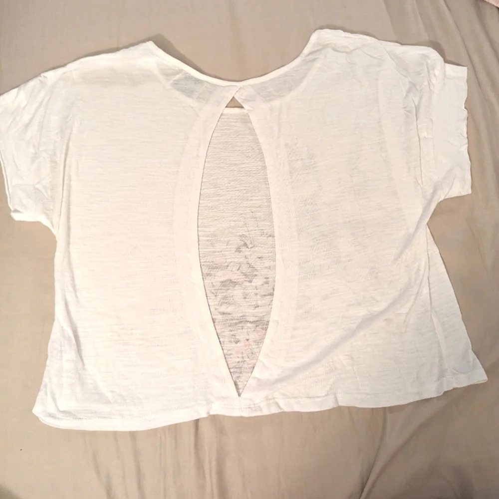 Disney Artist Collection for Target Thumper Bunny T-shirt - Picture 4 of 5